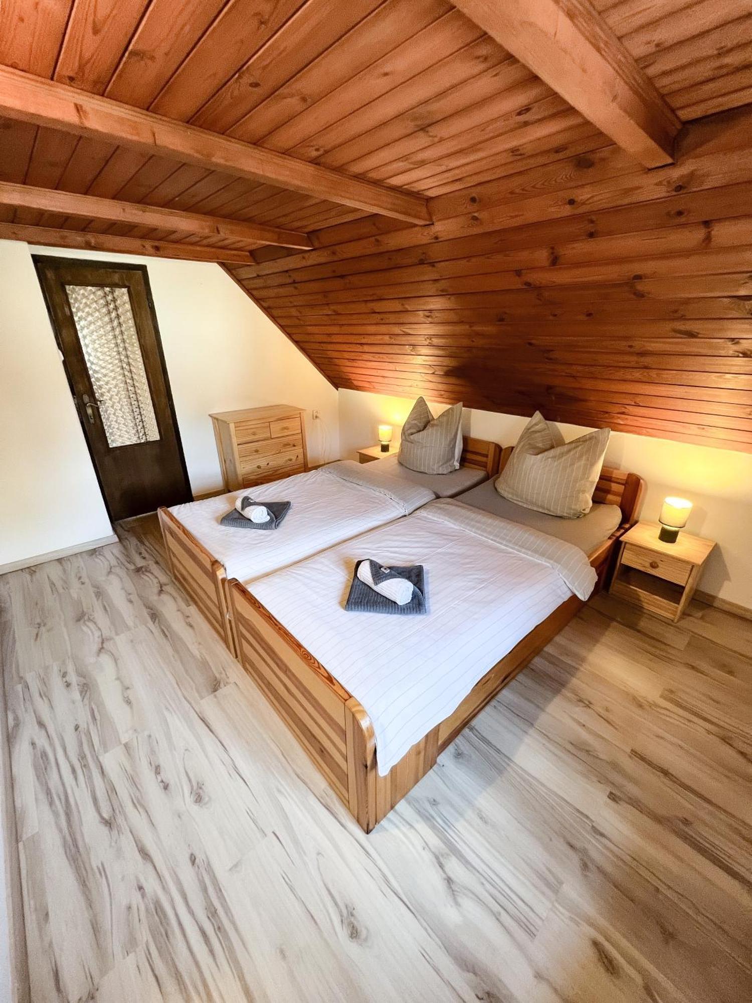 Holiday House Lipno-Slupecna ลิปโนนัดเวิลตาวู ภายนอก รูปภาพ